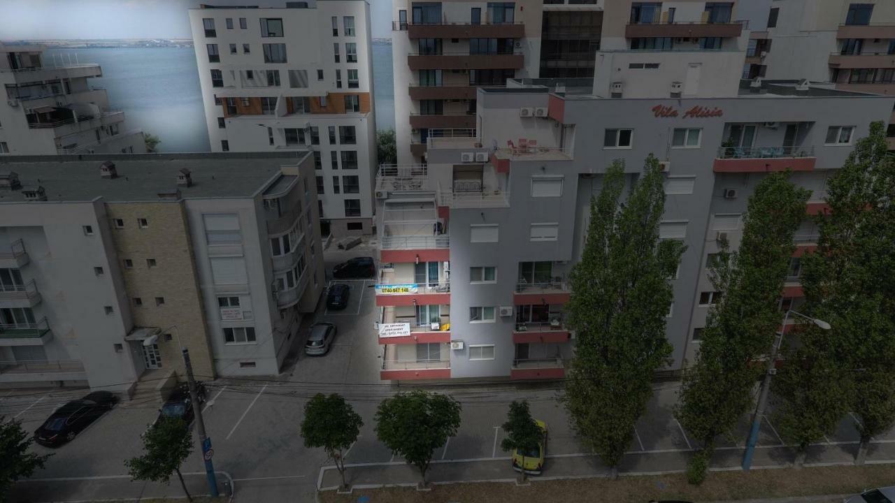 Mihaela Apartment *